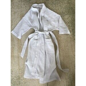 Cypress Hotel & Spa White/Gray Basic Waffle Kimono Bathrobe Unisex Elbow Length
